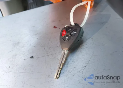 2011 Toyota Camry Xle z USA, uszkodzony, nr VIN 4T1BF3EK9BU231554